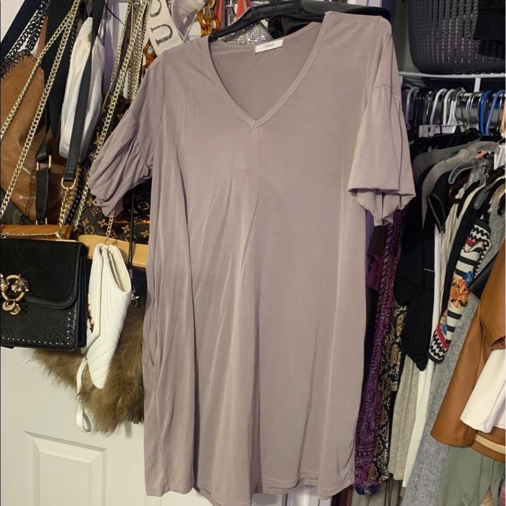 Cherish gray dress puff ruffle sleeves super soft w/ pockets M/L taupe